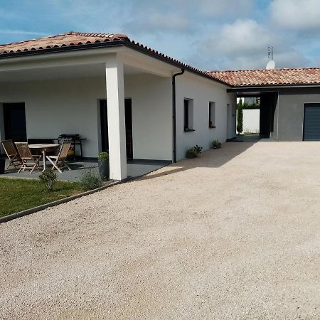 Un Air De Campagne Acomodação com café da manhã Montauban Exterior foto