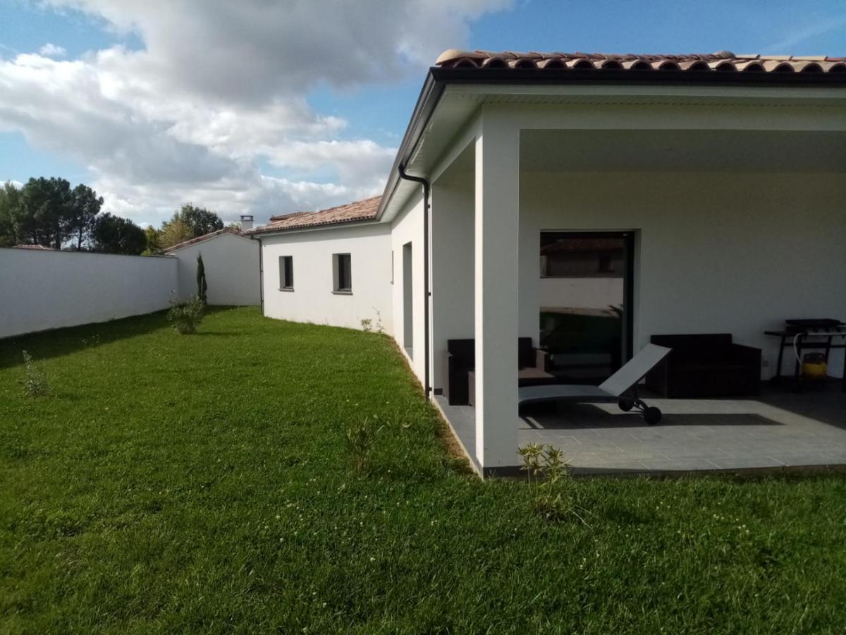 Un Air De Campagne Acomodação com café da manhã Montauban Exterior foto